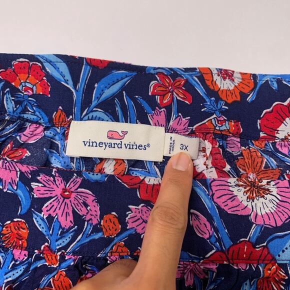 Vineyard Vines Top Womens 3X Plus Multi Tisbury Floral Square Neck Buttoned Cuff - Picture 3 of 10